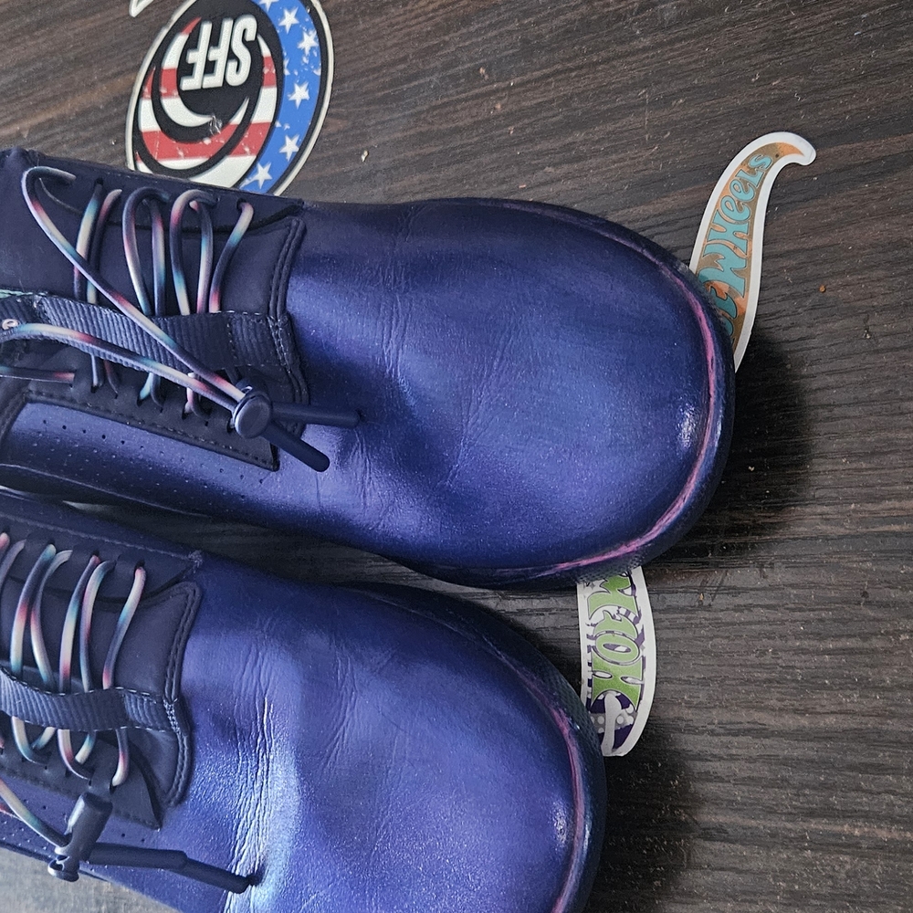 Painted Purple Clove Shoe